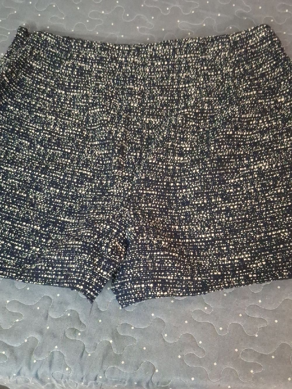 Express Classic Navy Tweed Women’s Shorts size 8